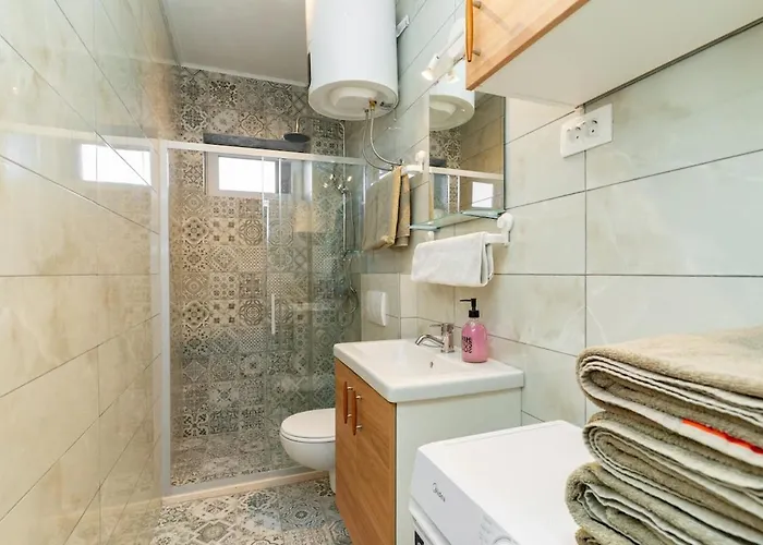 Aurelius Appartement *